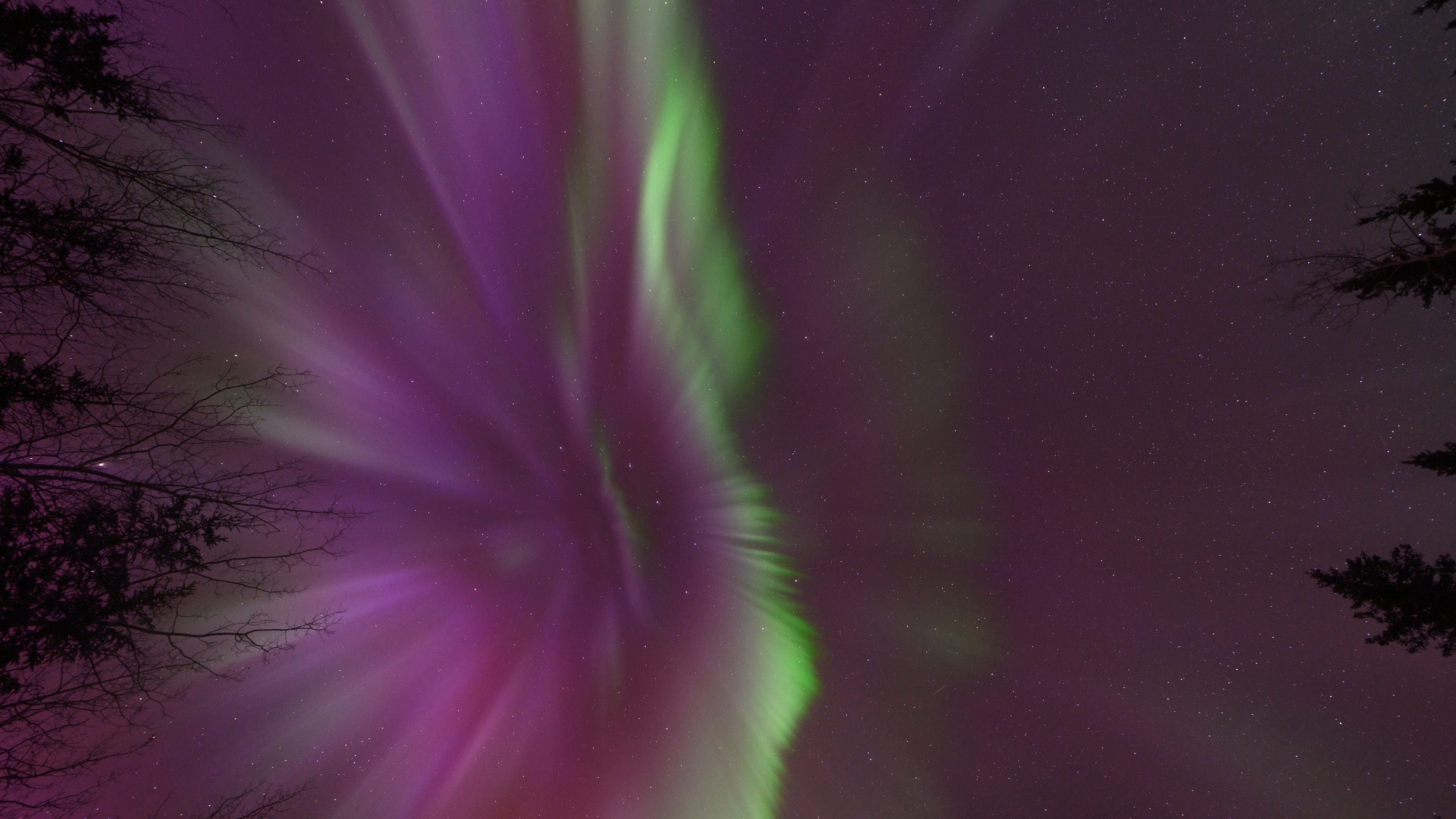 Timelapse video of the aurora borealis during a geomagnetic storm from near Fairbanks Alaska.